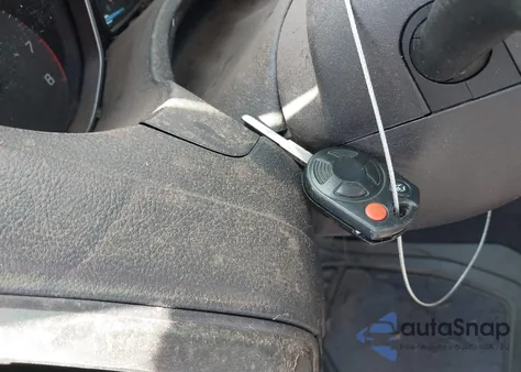 2012 Ford Focus S z USA, uszkodzony, nr VIN 1FAHP3E26CL307286